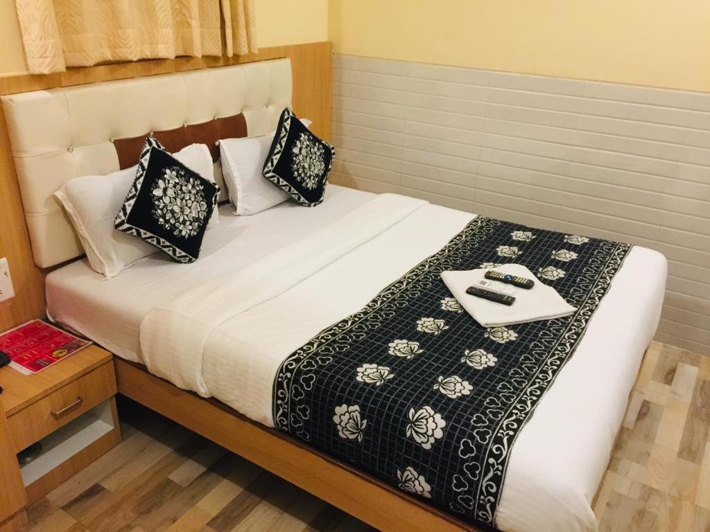 Hotel Kf Residency مومباي المظهر الخارجي الصورة
